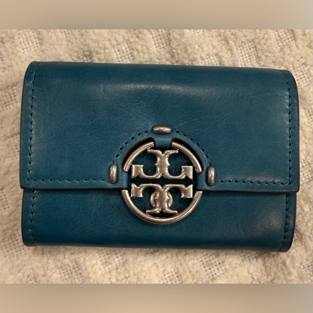 Tory Burch Convertible Miller Glazed Bag with Matching Wallet, BRAND NEW! - Picture 12 of 12